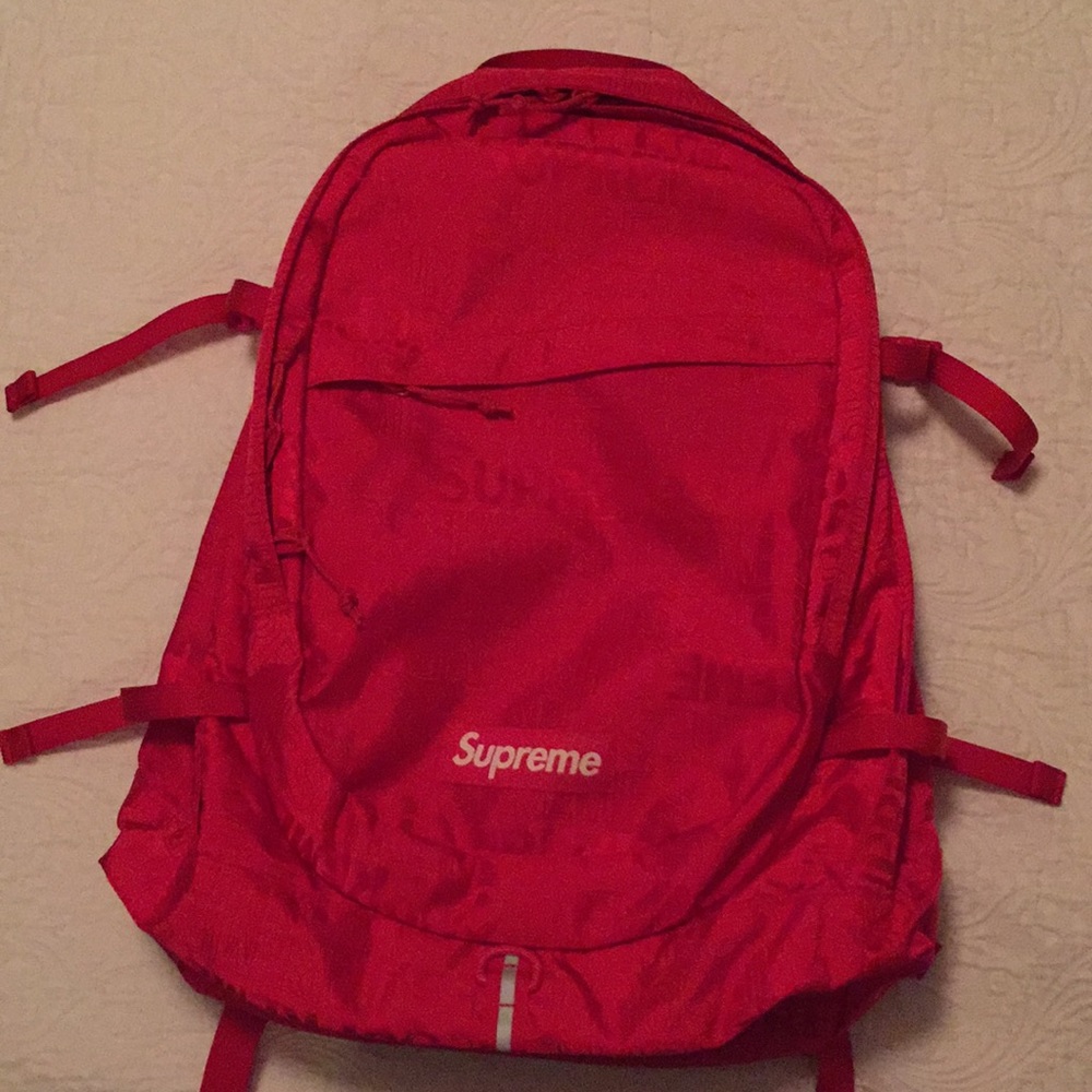 SUPREME BACKPACK (RED)!!